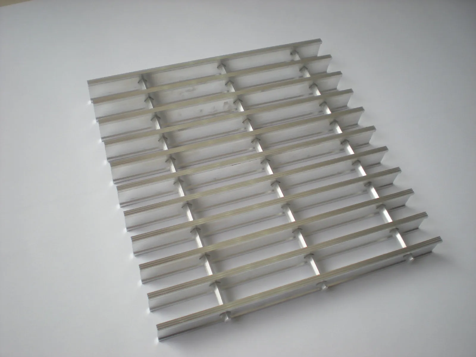 Selected aluminum grating product view 2