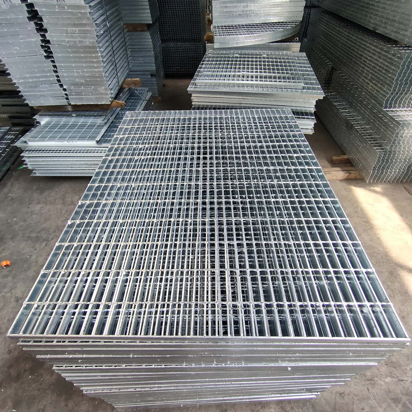 Selected galvanized steel grating product view 1