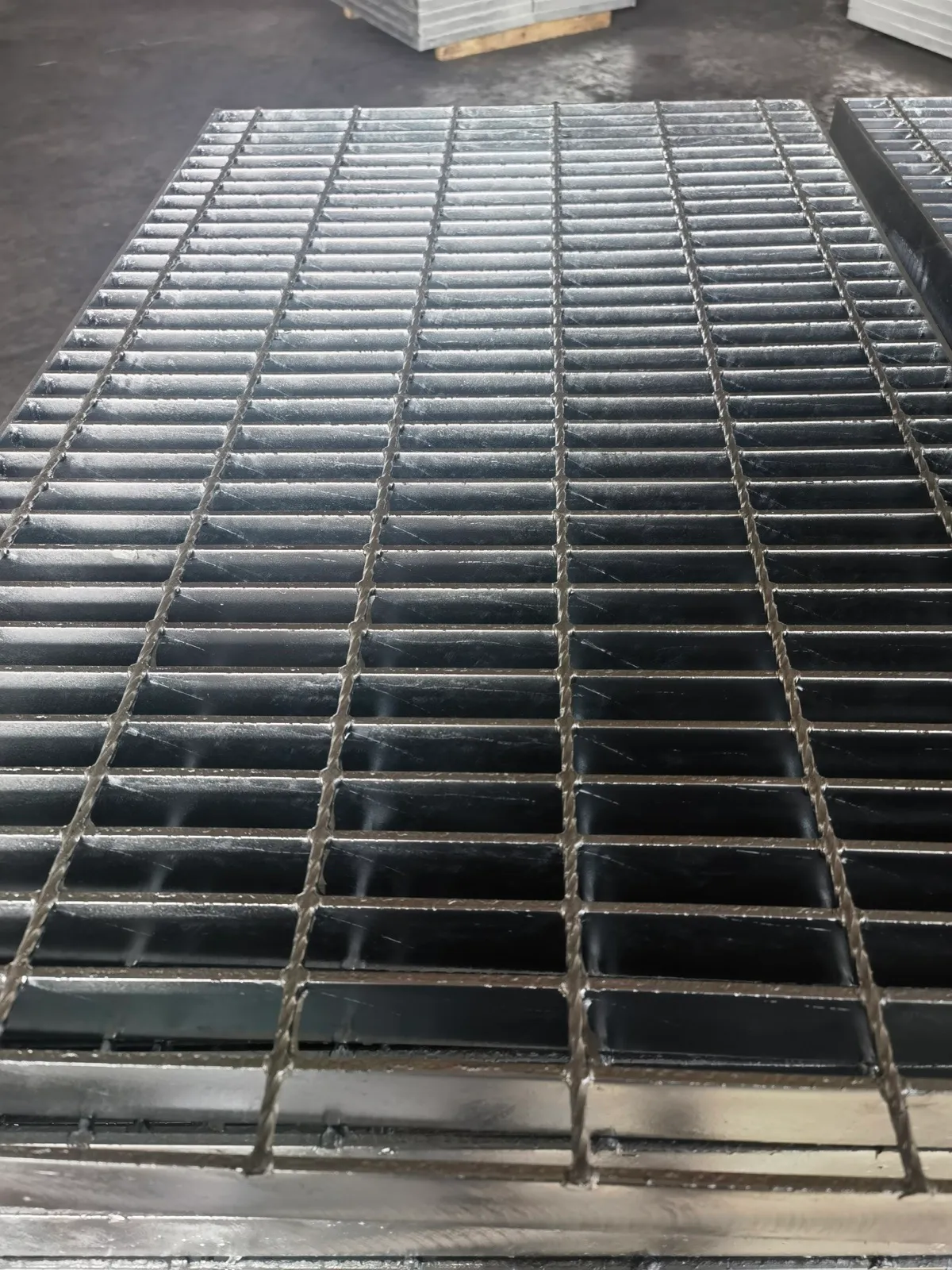 Selected galvanized steel grating product view 5