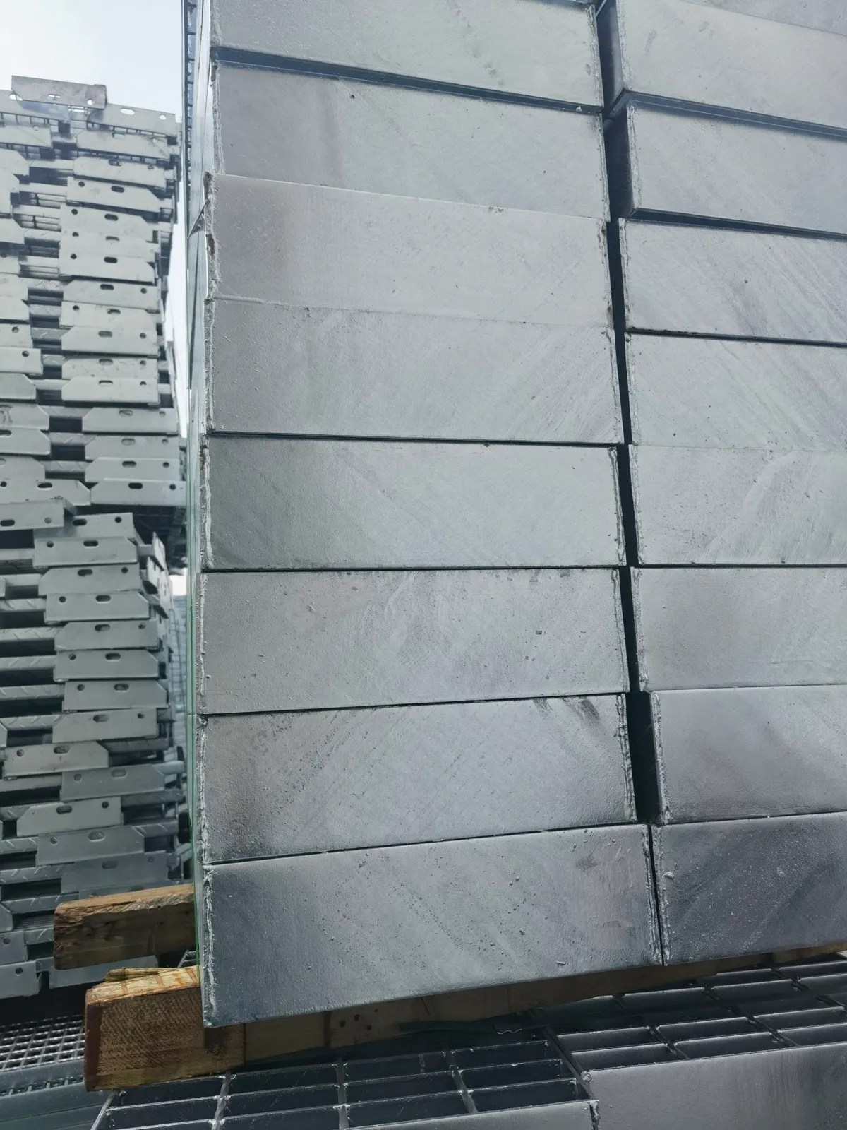 Selected heavy-duty steel grating product view 4