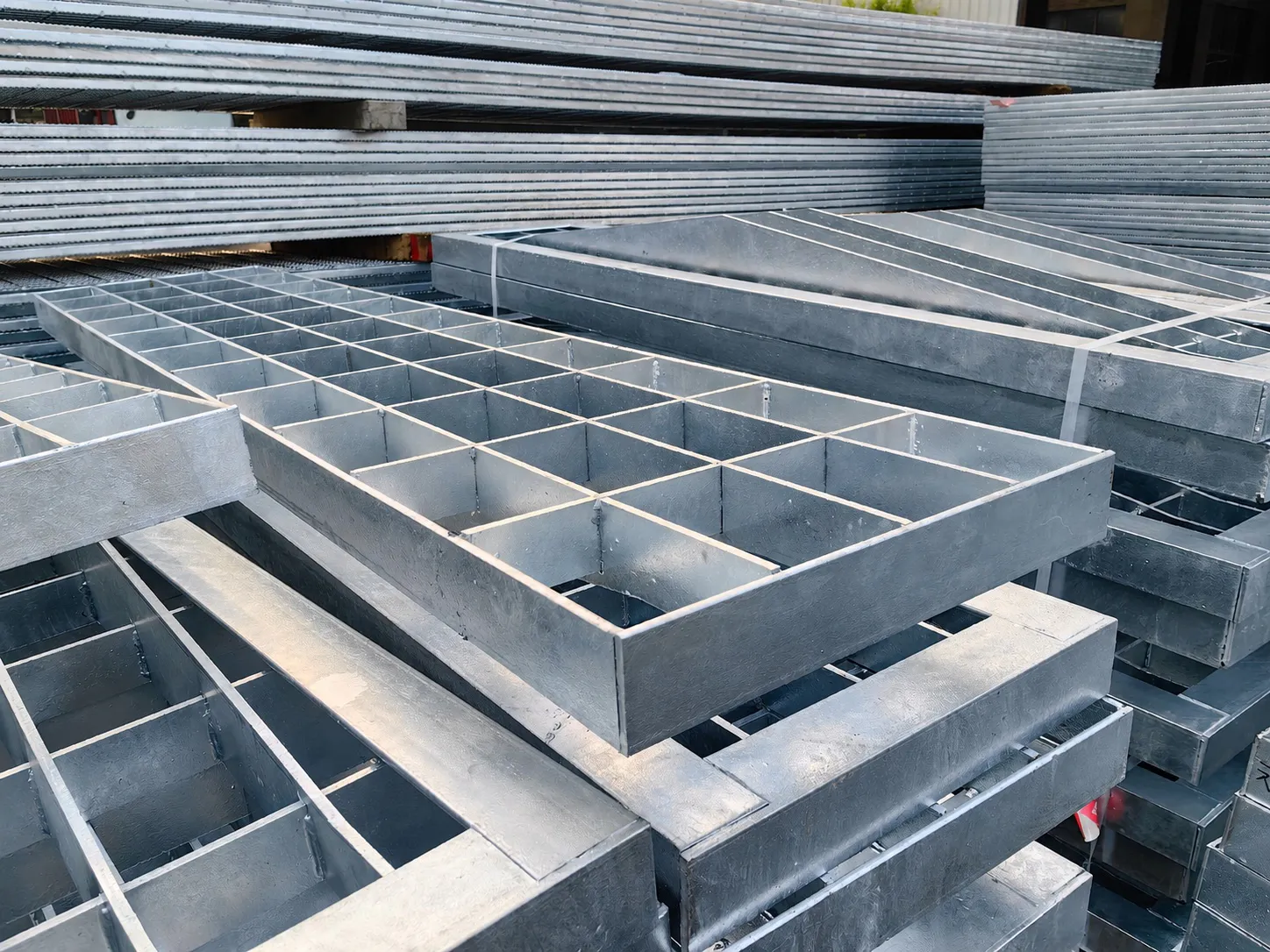 Selected heavy-duty steel grating product view 10