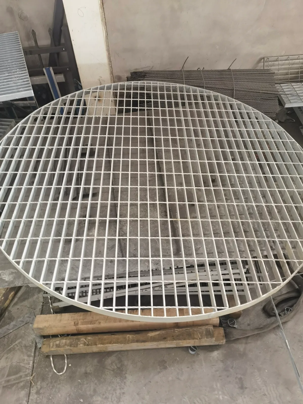 Selected trench cover grating product view 5