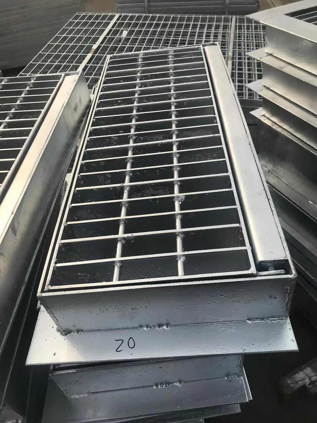 Selected trench cover grating product view 8