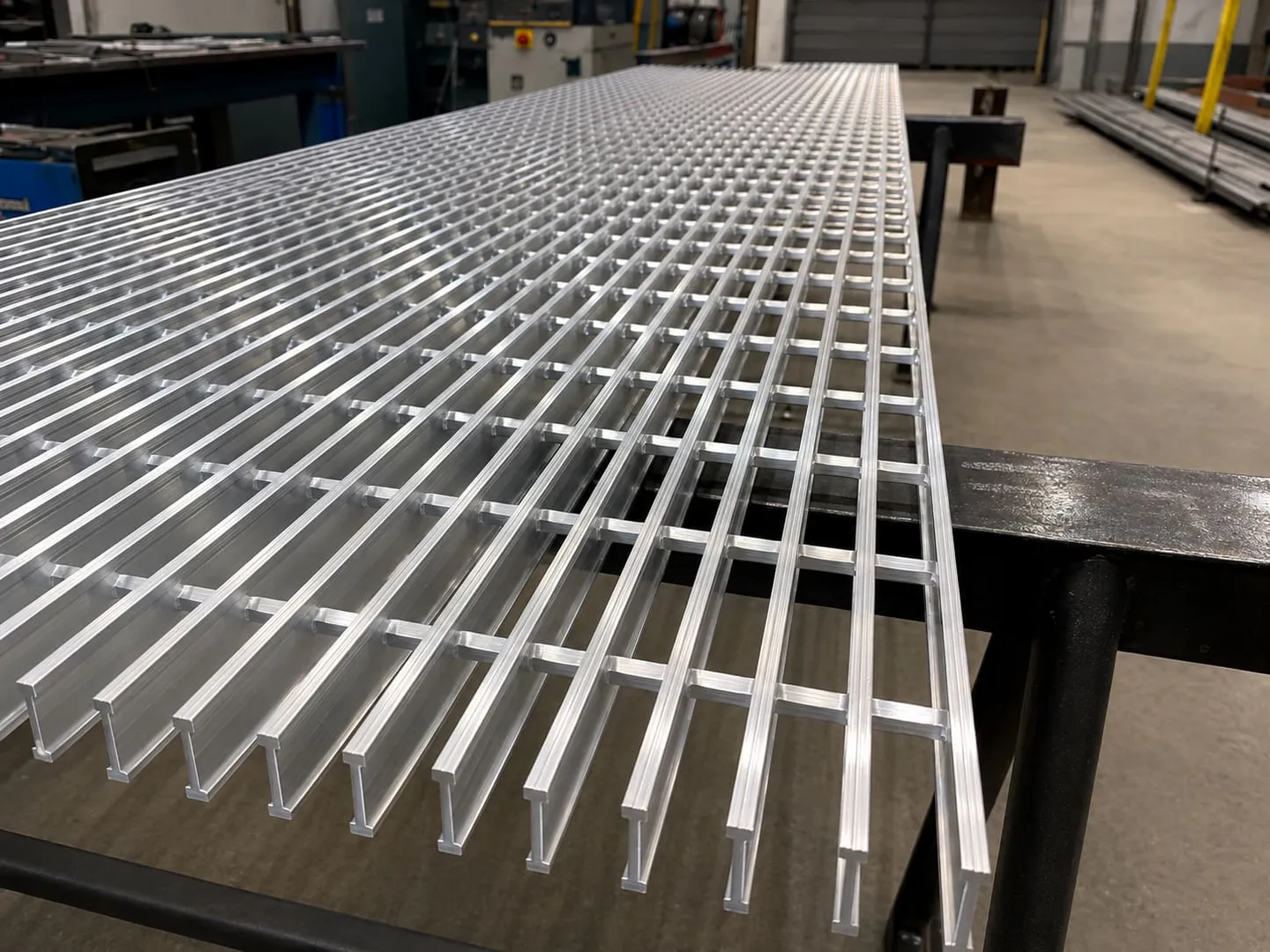 I-bar grating panel showing I-shaped bearing bar profiles