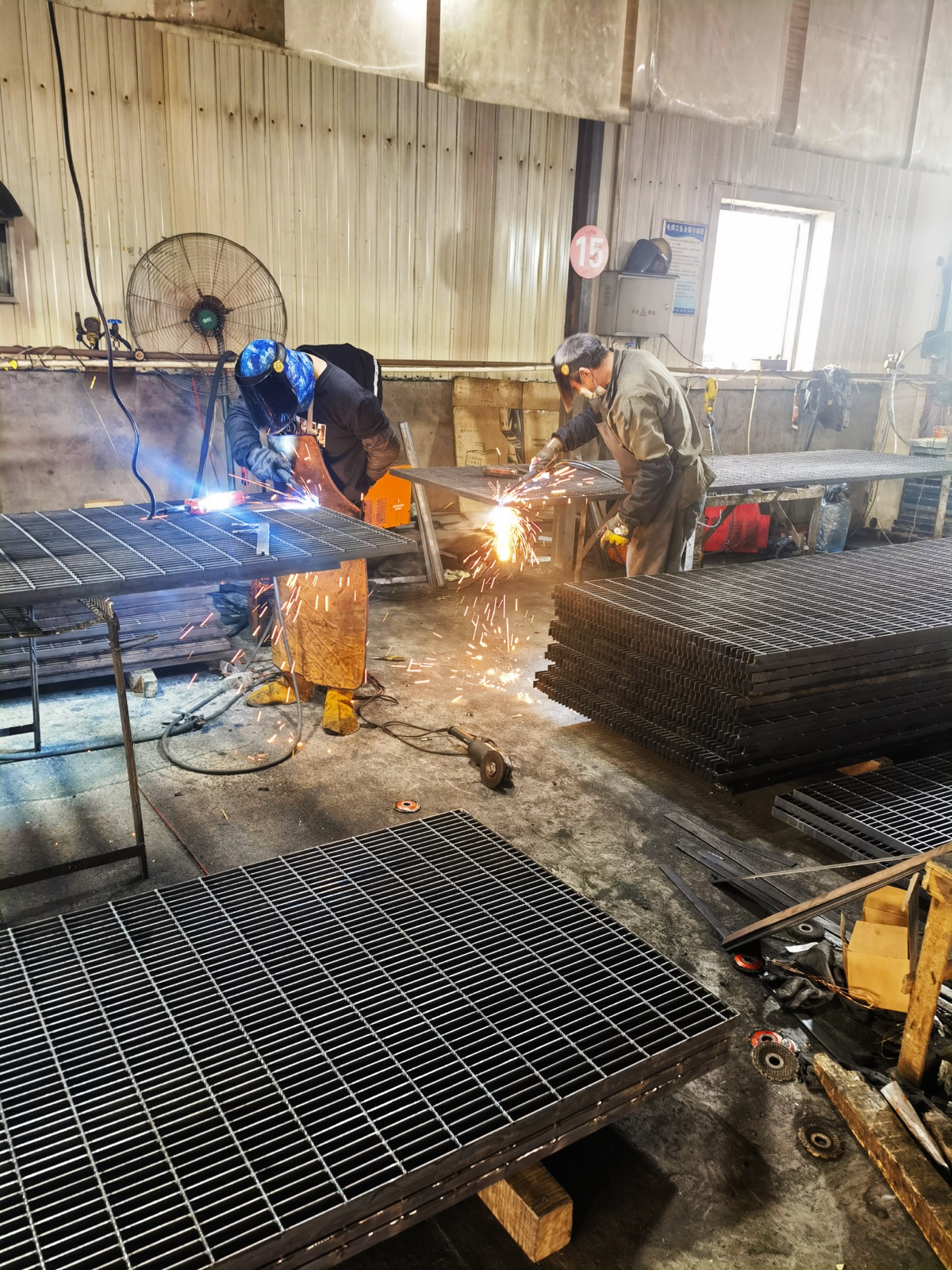 DONGFU GRATING factory — production area 4